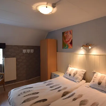 In Oosterwijk By River Linge Casa vacanze *