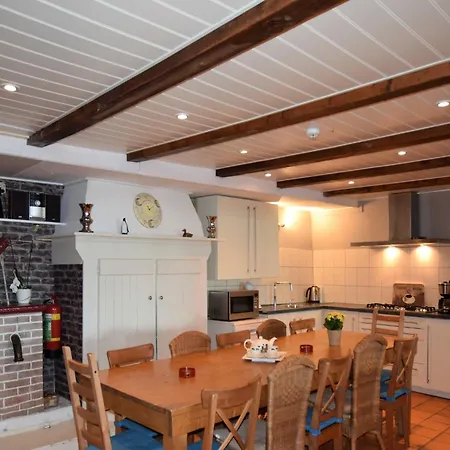 In Oosterwijk By River Linge