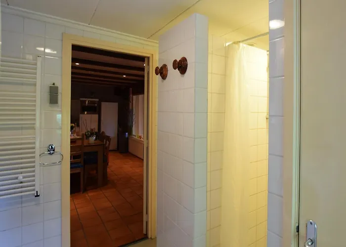 Farmhouse In Oosterwijk By River Linge Leerdam